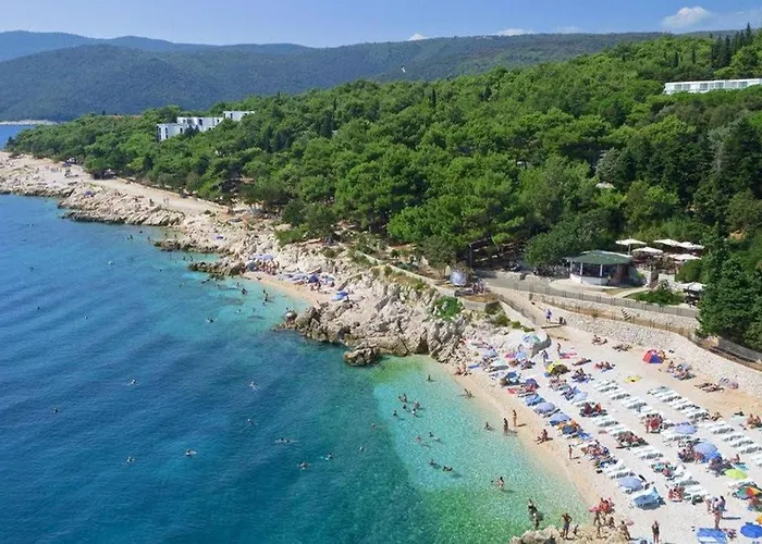 Noemi With A Direct View Appartement