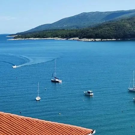 Noemi With A Direct View Διαμέρισμα